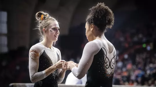 McKenna Singley & Isis Lowery