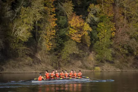 Beaver 8 on the Willamette
