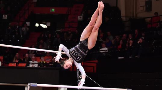 Mariana Colussi-Pelaez - bars