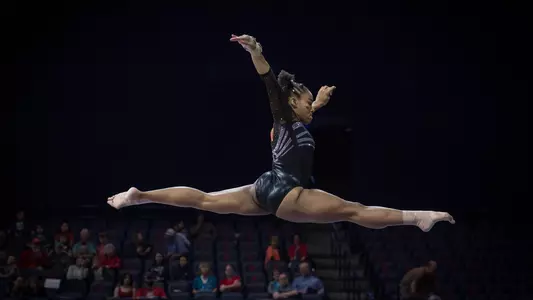 Destinee Davis beam