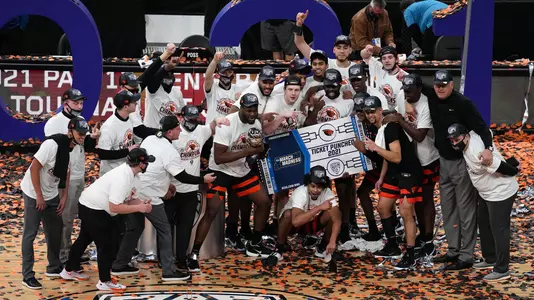 Men's Basketball