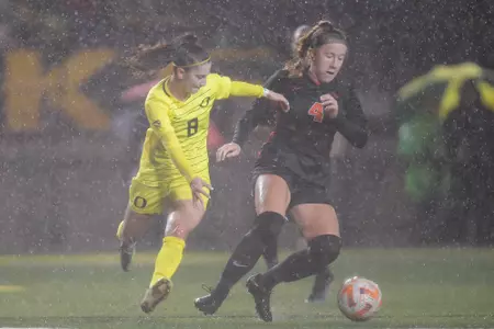 The Oregon Ducks take on the Oregon State Beavers at Papé Field in Eugene, Oregon on November 4, 2022 (Isaac Wasserman/ Eric Evans Photography)