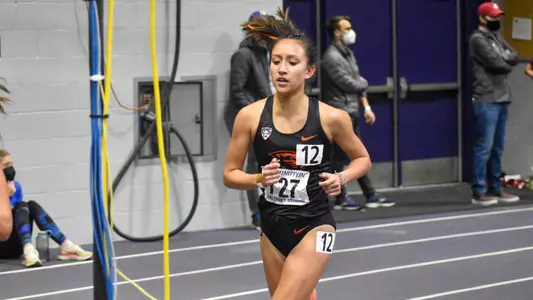 Christina Geisler vs. UW Invite