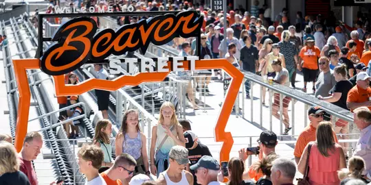 Beaver Street with Fans