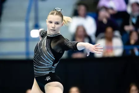 Jade Carey (Oregon State)