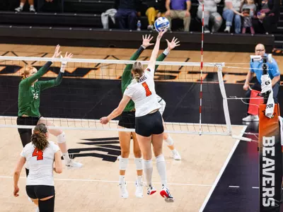 Alana Marrs vs. USF 101925