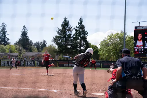 Jaeya Butler hits home run.