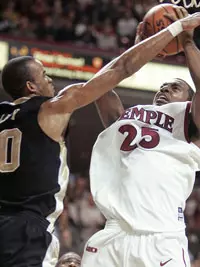 #6/5 WAKE FOREST ESCAPES WITH 67-64 WIN OVER TEMPLE Image