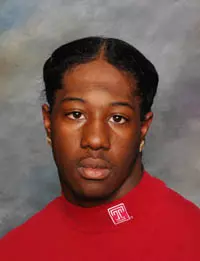 CAVALIERS RUN PAST OWLS, 51-3 Image