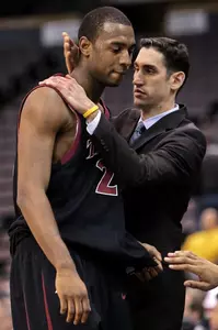 TEMPLE FALLS TO GW IN A-10 SEMIFINALS, 77-58 Image