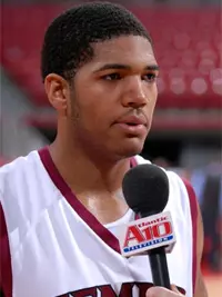 SALISBERY SCORES 23 AS TEMPLE BEATS LA SALLE, 68-52 Image