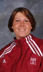 Casey Dickson to Hold Softball Clinics in December Image