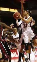 Temple Stays Perfect in Big Five Play With 68-49 Win Over Penn Image