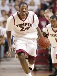 TEMPLE EARNS A SWEET VALENTINES DAY VICTORY OVER SAINT JOSEPH'S Image