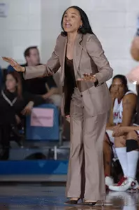 STALEY SET TO COACH HER FIRST USA BASKETBALL GAME Image