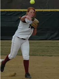 UMASS SWEEPS OWLS IN SOFTBALL Image