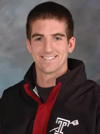 MEN'S CREW HAS TOUGH DAY ON POTOMAC AGAINST NATIONALLY-RANKED GEORGETOWN Image