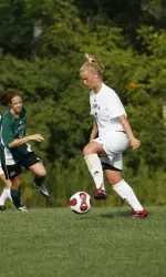 Temple Drops Tough A-10 Match To Charlotte, 1-0 Image