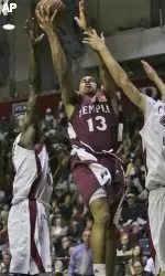 Second Half Surge Propels Saint Joseph's Over Temple, 92-76 Image