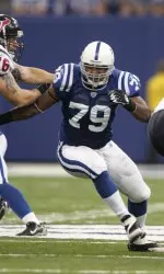 Former Owl Raheem Brock Sponsors American Red Cross Blood Drive Image