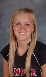 Field Hockey Blanks Lafayette, 2-0 Image