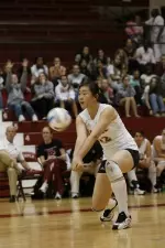 Yun Yi Zhang Named Owlsports.com Athlete Of The Month For September Image