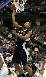 Men's Basketball Opens Season With 79-65 Win Over East Tennessee State Image