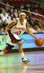 Landry and Eaddy Star as Temple Women's Basketball Posts a 66-47 Win at Illinois Image