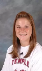 Women's Soccer Tops Vermont 2-1 Image