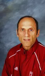 2009 Season Outlook: Men's Gymnastics Aiming for Three-Peat Image