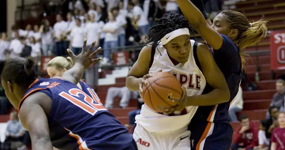 Women’s Basketball Goes 3-0 With 64-38 Win at Dartmouth Image