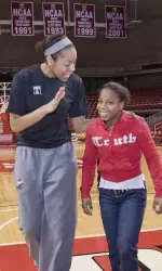 Temple Basketball To Appear On NBC10's Wendesday's Child Tonight Image