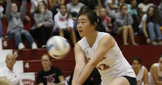 Volleyball Drops Four-Set Match to A-10 Leader Dayton Image
