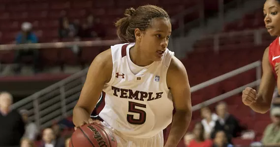 Women’s Basketball Falls Short in Upset Bid at #13/13 UCLA Despite 22 From McCarthy Image
