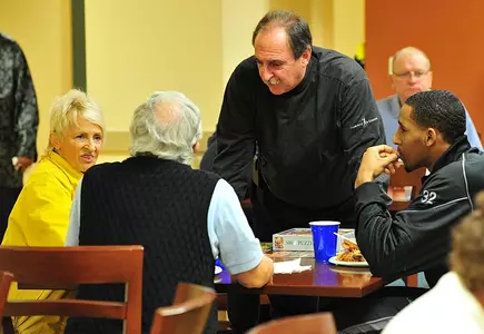 Men's Basketball Visits AstraZeneca Hope Lodge Image