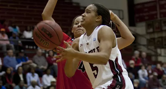 Women’s Basketball Has Win Streak Snapped at Eastern Michigan Image