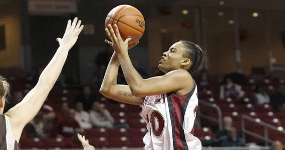 Women's Basketball Travels Down the Road to La Salle on Saturday Image