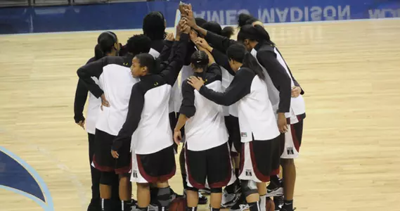 WBB huddle