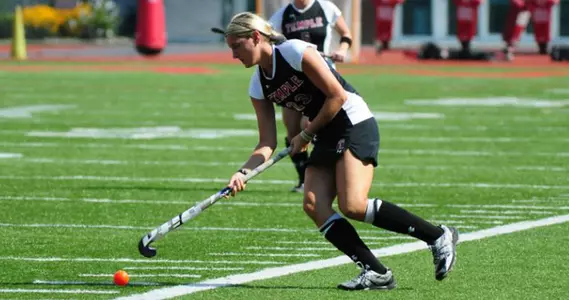 Field Hockey Thwarted by Bryant, 2-1 Image