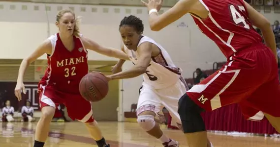 Women’s Basketball Falls 58-52 at Northern Illinois Image