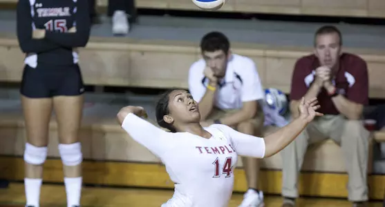 Volleyball Drops Two on Final Day of Blackbird Invitational Image