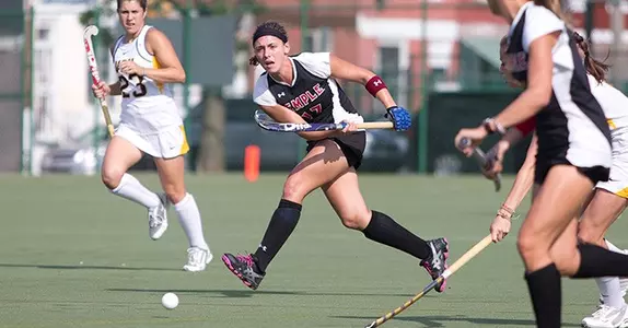 Field Hockey Falls at #18 Massachusetts on the Road Image