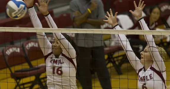 Volleyball Suffers Setback on the Road at Duquesne Image