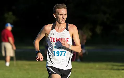 Alex Izewski Places 11th for Men's Cross Country at the IC4A Championships Image