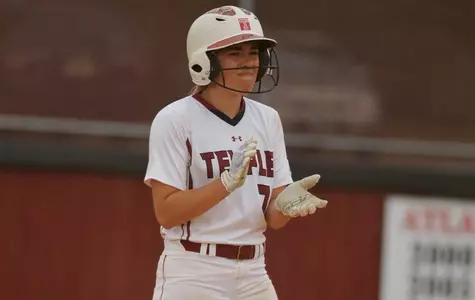 Softball Splits a Pair of Games At UConn, Falling 5-4 in 10 Innings in Opener and Winning 4-2 in Nightcap Image
