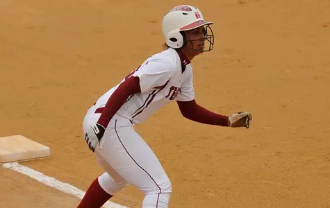 Softball Drops 14-6 and 5-0 Games at Louisville Image