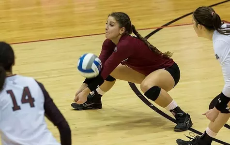 Alyssa Drachslin dig vs. SMU