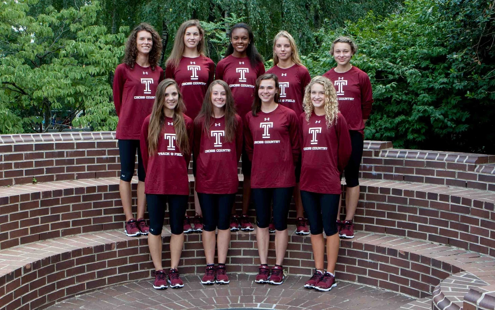 Womens Cross Country Team
