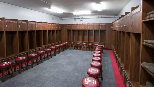 2014_08_28 Olympic Sports Locker Rooms