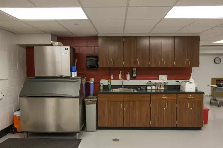 2015_12_08 Athletics Training Rooms